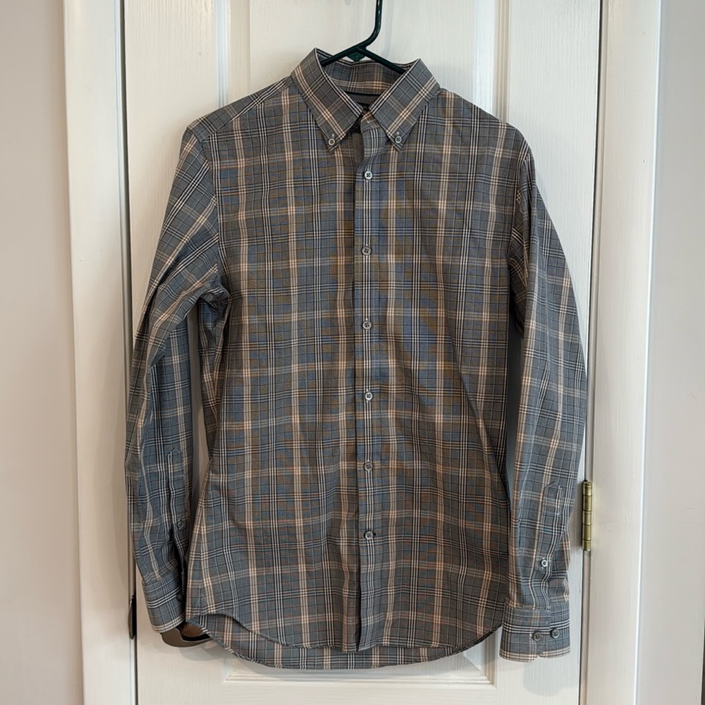 Men’s Banana Republic dress shirt